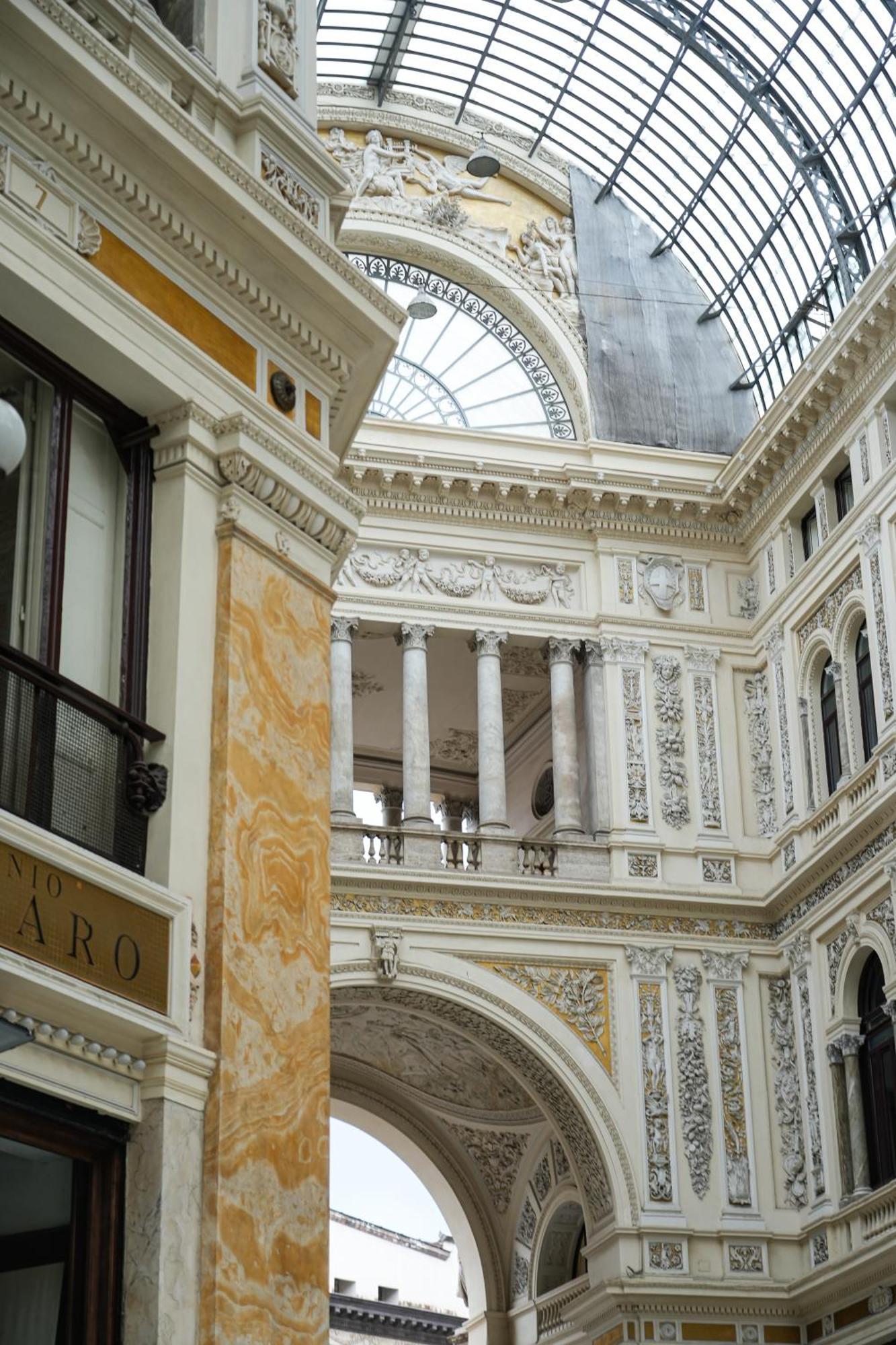 Apartment Casa Vacanze Umberto I Naples